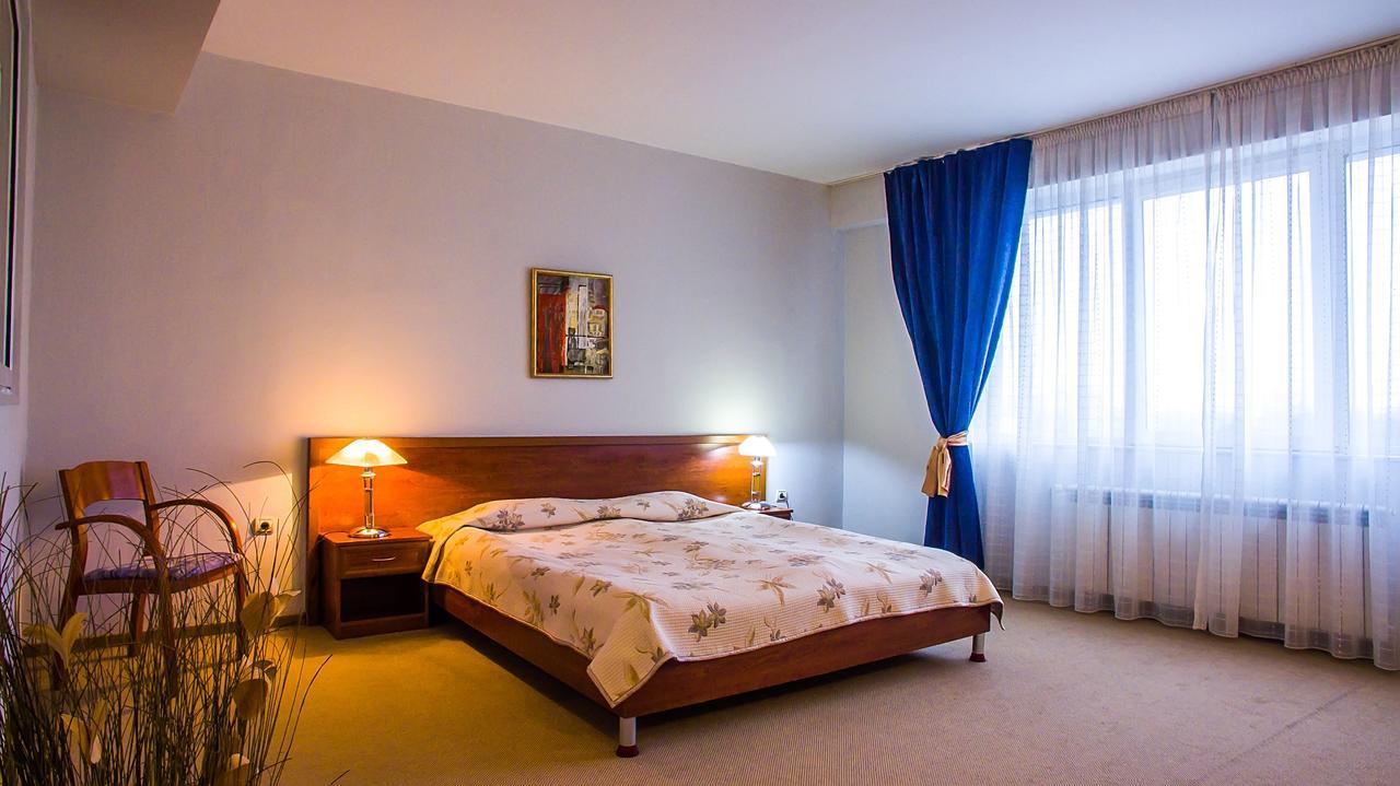 Diana Palace Yambol Ngoại thất bức ảnh