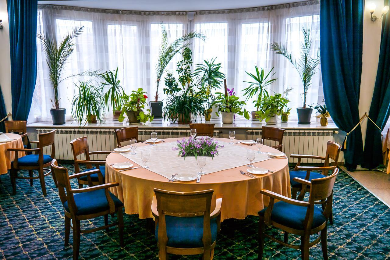 Diana Palace Yambol Ngoại thất bức ảnh