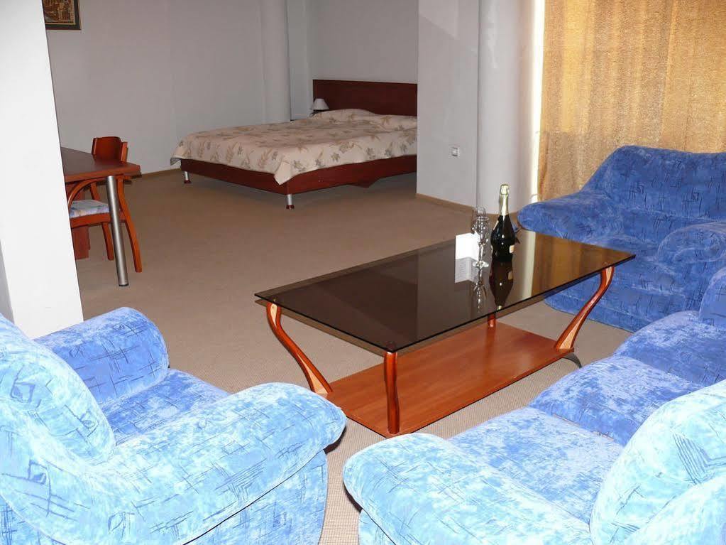 Diana Palace Yambol Ngoại thất bức ảnh